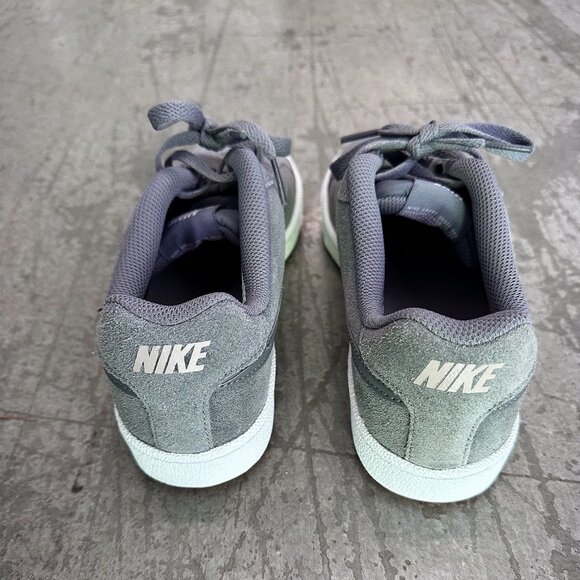 BRAND NEW! Women's Nike Court Royale Suede Gunsmoke Grey Size 8.5, No Box - Picture 3 of 5